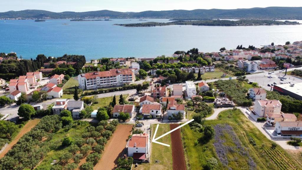Apartments Marina Sveti Filip i Jakov Buitenkant foto